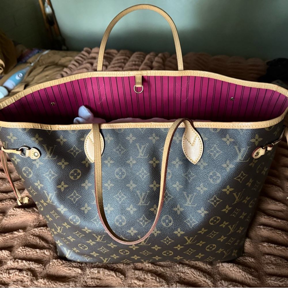 Louis Vuitton Neverfull GM with rose lining - Picture 4 of 15